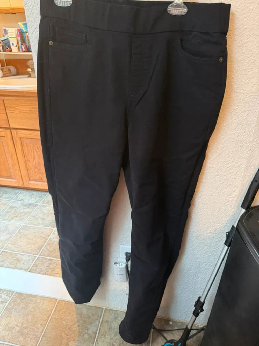 Liz Claiborne Skinny Pants in Black Size 14 Tall